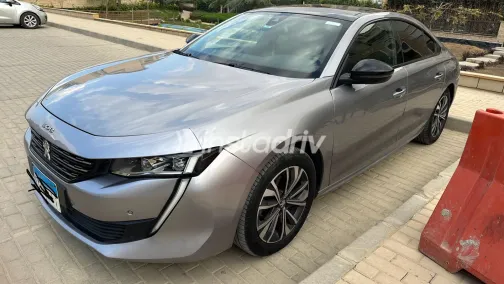 بيجو 508 2022 أبيض مستعملة للبيع - 2