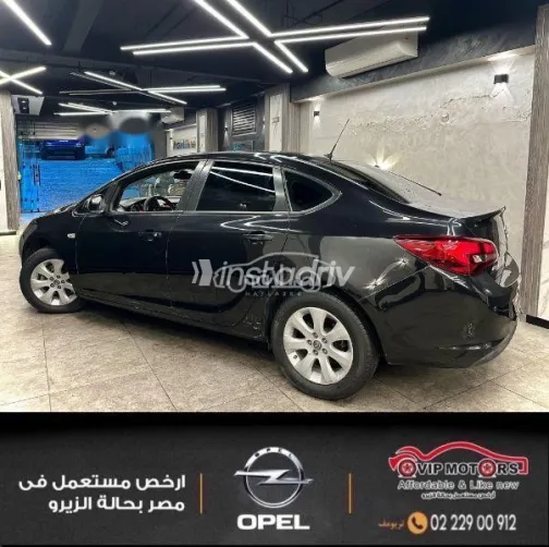 اوبل أسترا 2016 أسود مستعملة للبيع - 4