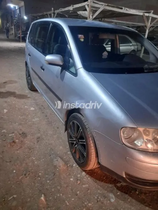 Volkswagen Turan 2004 Silver Used for Sale - 5