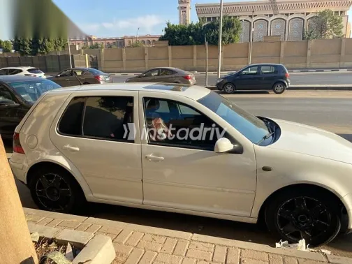 Volkswagen Golf 2000 White Used for Sale - 3