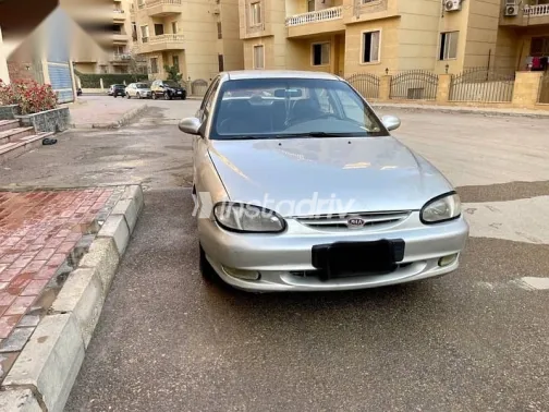 كيا سيفيا 2001 فضي مستعملة للبيع - 1