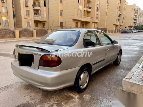 كيا سيفيا 2001 فضي مستعملة للبيع - 4