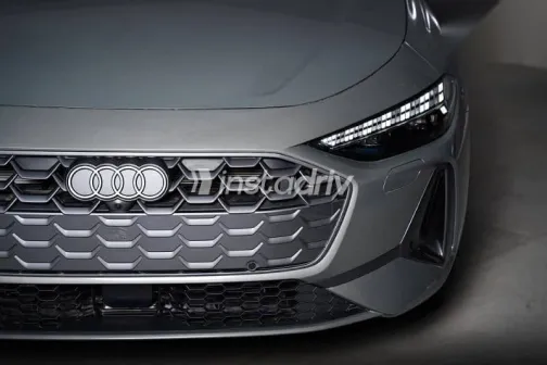 اودي A5 2025 رمادي جديدة للبيع - 2