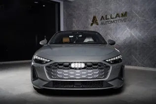 اودي A5 2025 رمادي جديدة للبيع