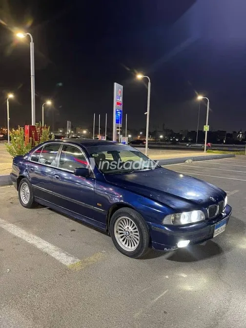 بي ام دبليو 523 2000 أزرق غامق مستعملة للبيع - 3