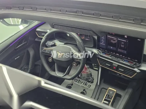 كوبرا ليون 2025 أزرق غامق مستعملة للبيع - 5