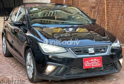 سيات ابيزا 2020 أسود مستعملة للبيع - 2