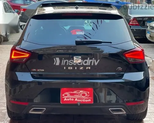 سيات ابيزا 2020 أسود مستعملة للبيع - 4