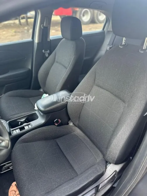 هوندا HRV 2023 رمادي غامق مستعملة للبيع - 1