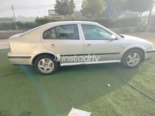 سكودا اوكتافيا 1998 فضي مستعملة للبيع - 7