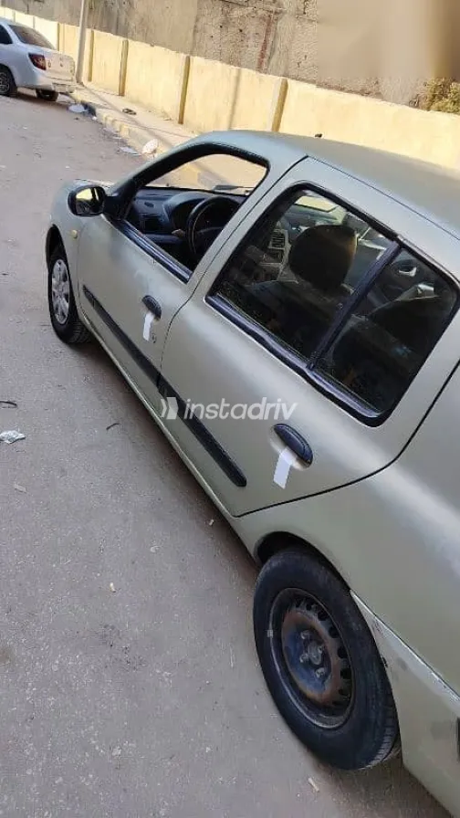 Renault Clio 2003 Green Used for Sale - 5