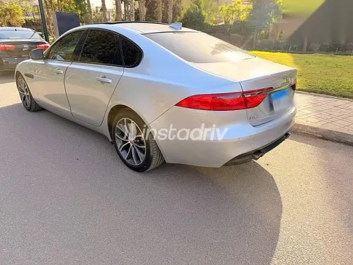 Jaguar XF 2018 Silver Used for Sale - 7