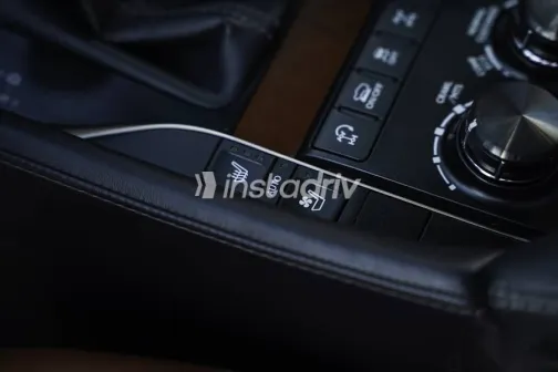 لكزس Lx 2017 أسود مستعملة للبيع - 8