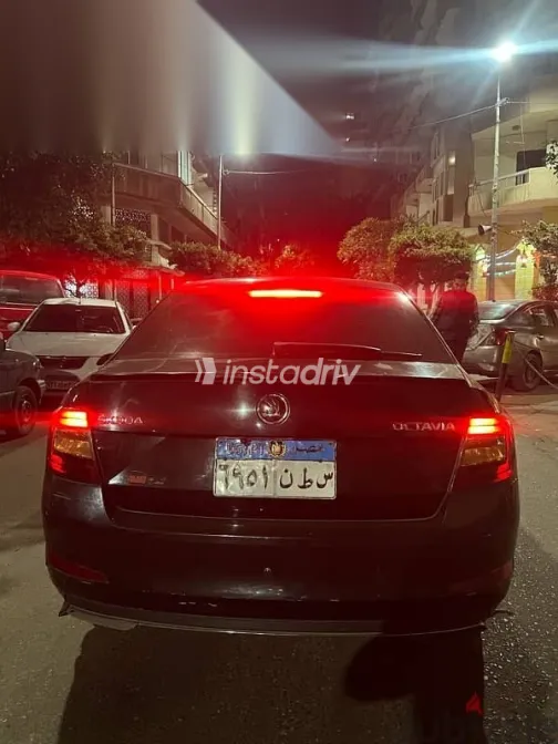 Skoda Octavia 2016 Black Used for Sale - 1