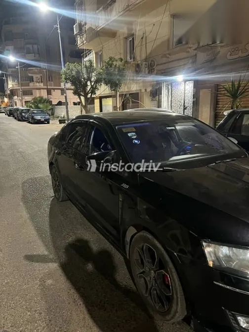 Skoda Octavia 2016 Black Used for Sale - 2