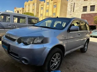 هوندا HRV 2005 فضي مستعملة للبيع
