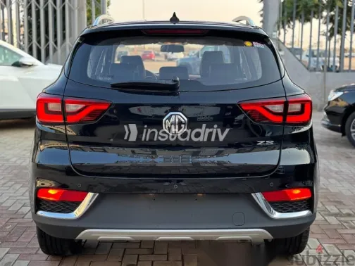 ام جى ZS 2026 أسود جديدة للبيع - 5