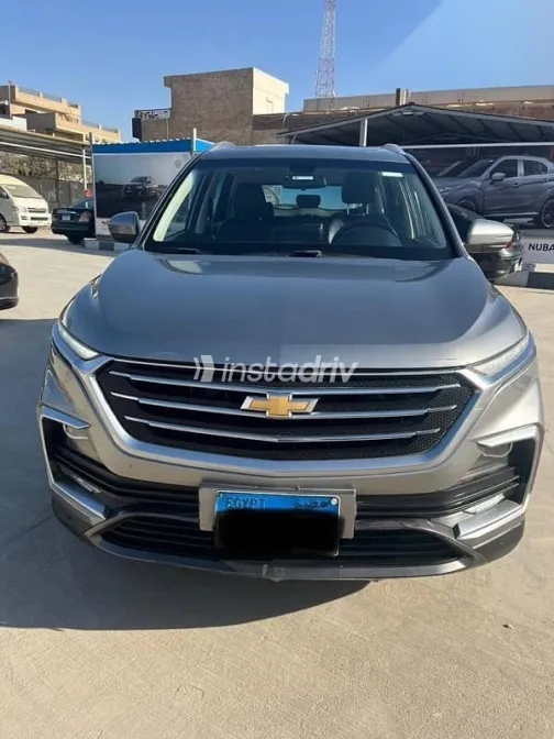 Chevrolet Captiva 2020 Silver Used for Sale - 1