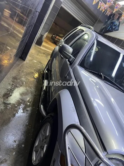 جيب ليبيرتى 2007 فضي مستعملة للبيع - 2