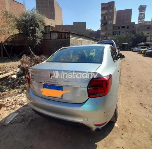 Renault Logan 2021 White Used for Sale - 2