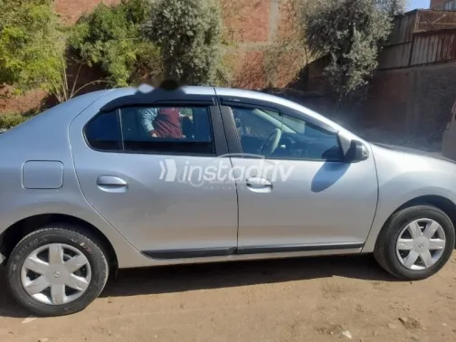 Renault Logan 2021 White Used for Sale - 5