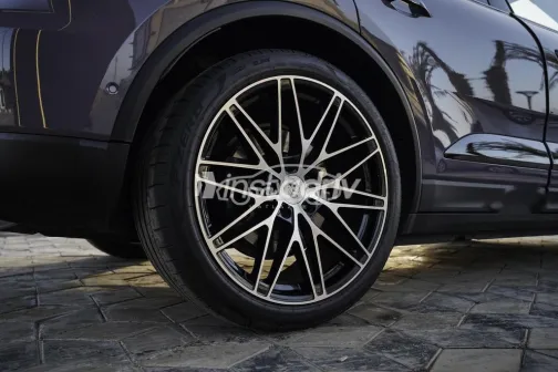 بورش ماكان  اليكتريك 2025 رمادي مستعملة للبيع - 3