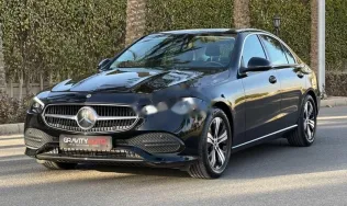 مرسيدس C 180 2023 أسود مستعملة للبيع