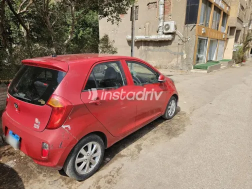 كيا بيكانتو 2015 أحمر مستعملة للبيع - 4