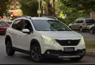Peugeot 2008 2020 White Used for Sale