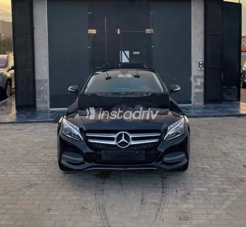 مرسيدس C 180 2015 أسود مستعملة للبيع - 3