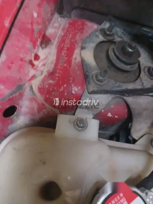 فيات ريجاتا 1986 أحمر مستعملة للبيع - 8