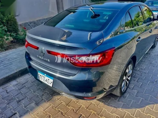 رينو ميجان 2022 رمادي مستعملة للبيع - 3