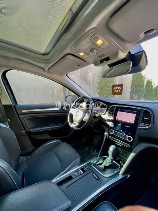 رينو ميجان 2022 رمادي مستعملة للبيع - 4