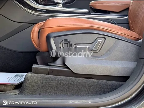 Audi Q7 2024 Gray Used for Sale - 8