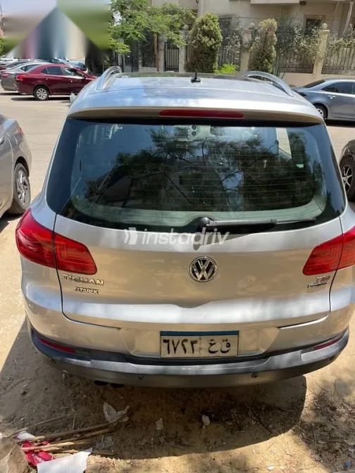 فولكس فاغن تيجون 2016 فضي مستعملة للبيع - 4