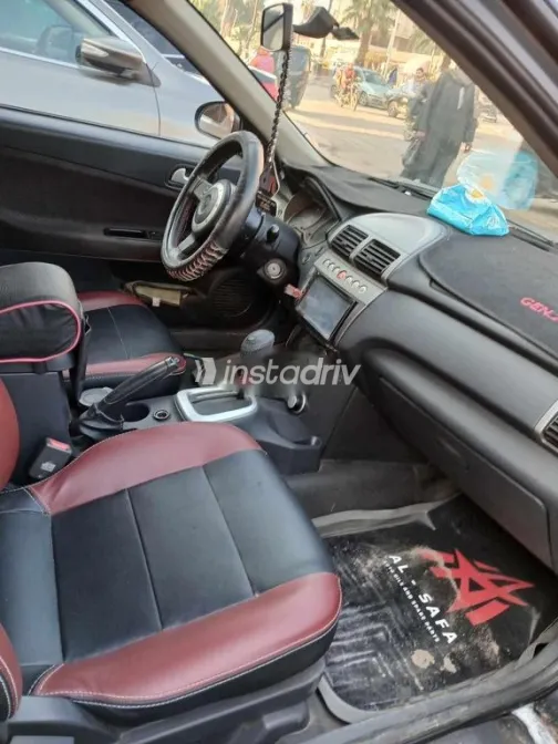 بروتون جين 2 2010 أسود مستعملة للبيع - 4