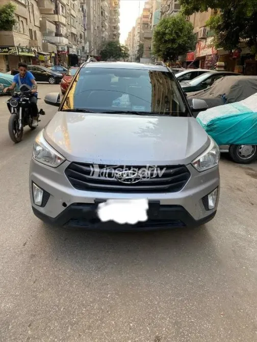 هيونداي كريتا 2016 فضي مستعملة للبيع - 1