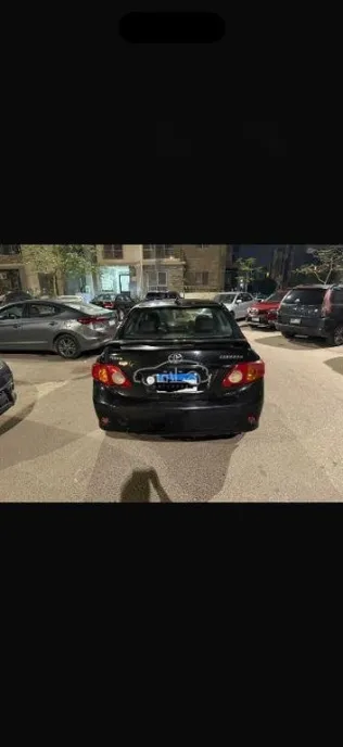 تويوتا كورولا 2008 أسود مستعملة للبيع
