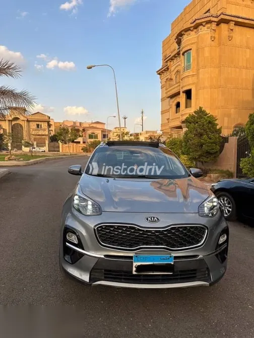 Kia Sportage 2021 Silver Used for Sale - 4