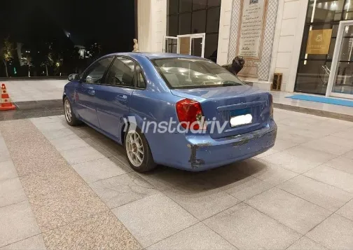 شيفروليه أوبترا 2007 أزرق غامق مستعملة للبيع - 4