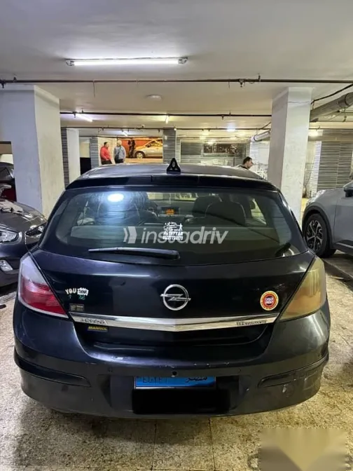 اوبل أسترا 2007 أسود مستعملة للبيع - 5