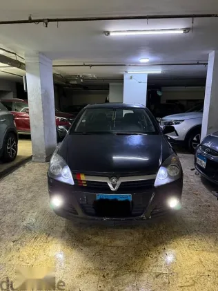 اوبل أسترا 2007 أسود مستعملة للبيع