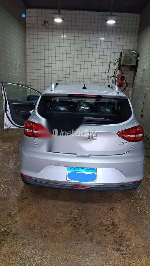 Jac J2 2024 Silver Used for Sale - 6