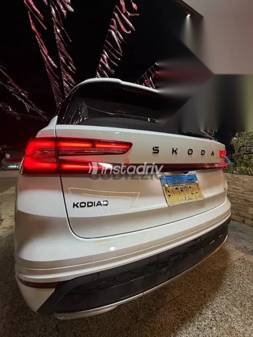 سكودا كودياك 2026 أبيض مستعملة للبيع - 6