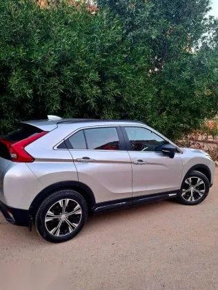 Mitsubishi Eclipse 2019 Silver Used for Sale