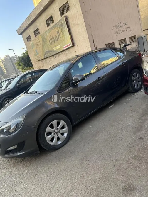 Opel Astra 2015 Dark Gray Used for Sale - 3