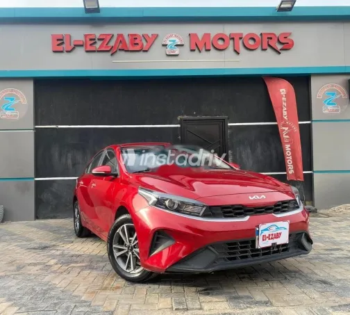 كيا جراند سيراتو 2022 أحمر مستعملة للبيع - 3