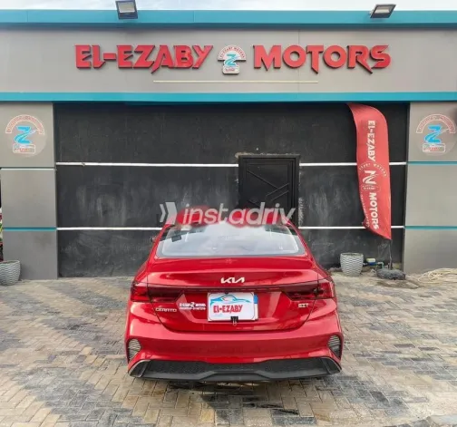 كيا جراند سيراتو 2022 أحمر مستعملة للبيع - 5