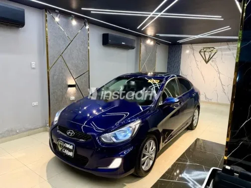 هيونداي اكسنت RB 2021 أزرق غامق مستعملة للبيع - 1