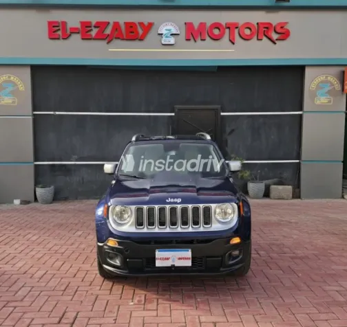 جيب رينيجيد 2018 أزرق غامق مستعملة للبيع - 3